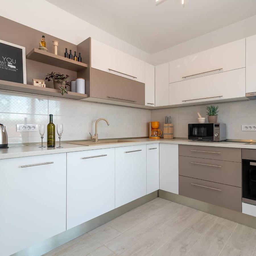 דירות טרוגיר Apartman Lotos מראה חיצוני תמונה